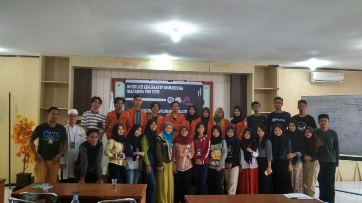 SEKOLAH LEGISLATIF MAHASISWA RESMI DI TUTUP