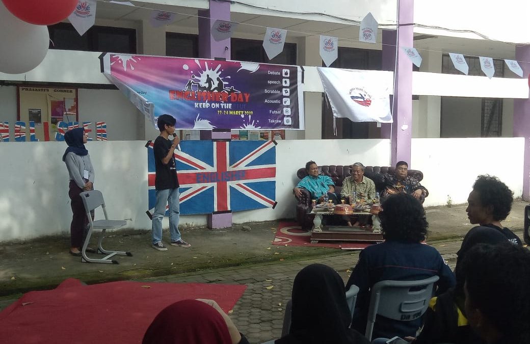 HMJ BAHASA INGGRIS ADAKAN ENGLISHER DAY, ABDUL HALIM: AJANG PERBAIKI SIKAP, JUJUR DAN PERILAKU
