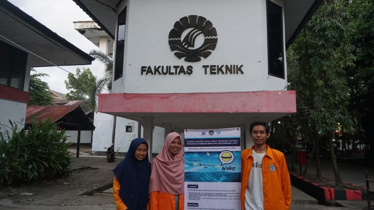 MAHASISWA PTIK UNM CIPTAKAN SISTEM PERINGATAN DINI PENDETEKSI KETINGGIAN GELOMBANG LAUT MENGGUNAKAN WSN
