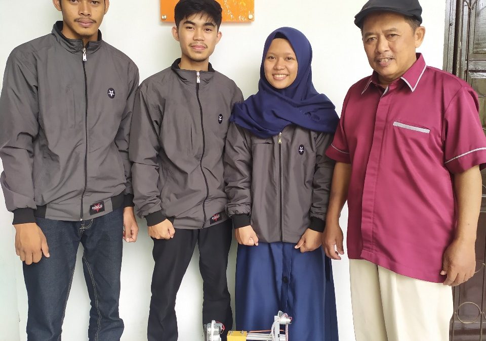 TIM ROBOTRON PENDIDIKAN TEKNIK ELEKTRONIKA FT WAKILI UNM PADA KRI 2019 TINGKAT NASIONAL