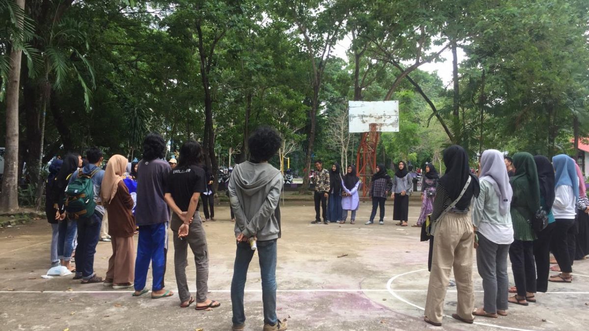 STAF SOSPOL HMJ BAHASA INGGRIS RESMI LEPAS 36 PESERTA MUSPRODI HMPS ACCESS