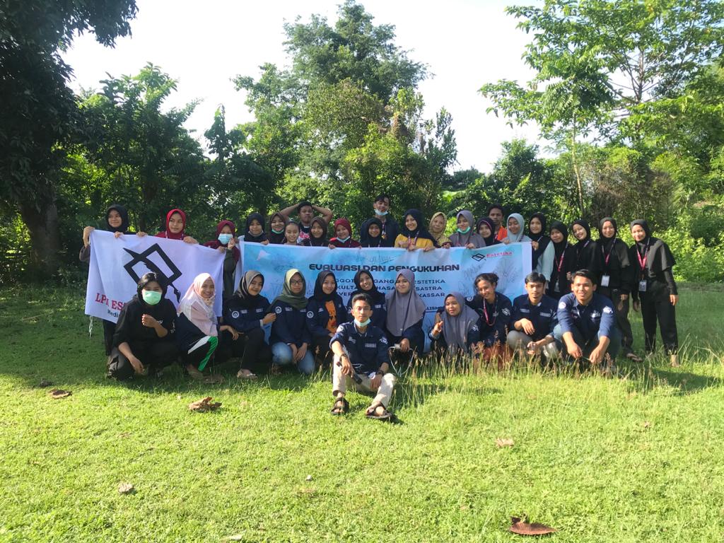LPM ESTETIKA ADAKAN EVALUASI DAN PENGUKUHAN ANGGOTA MAGANG SECARA BLENDED