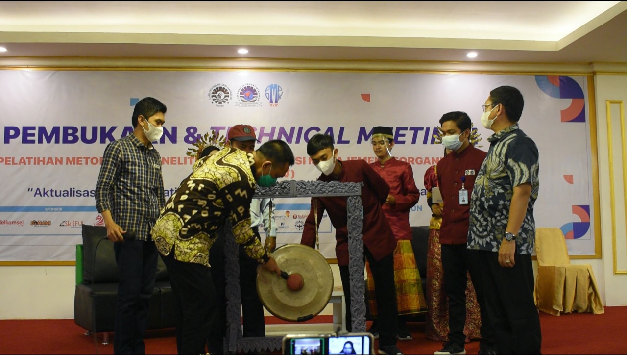 LPM PENALARAN UNM GELAR PEMBUKAAN DAN TECHNICAL MEETING I PMP-OMK XXIV