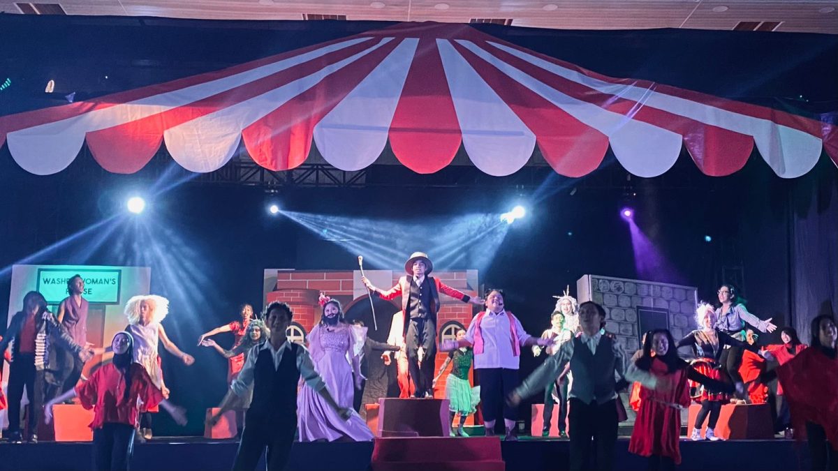 WD IV FBS APRESIASI DRAMA MUSIKAL MAHASISWA SASING ANGKATAN 21