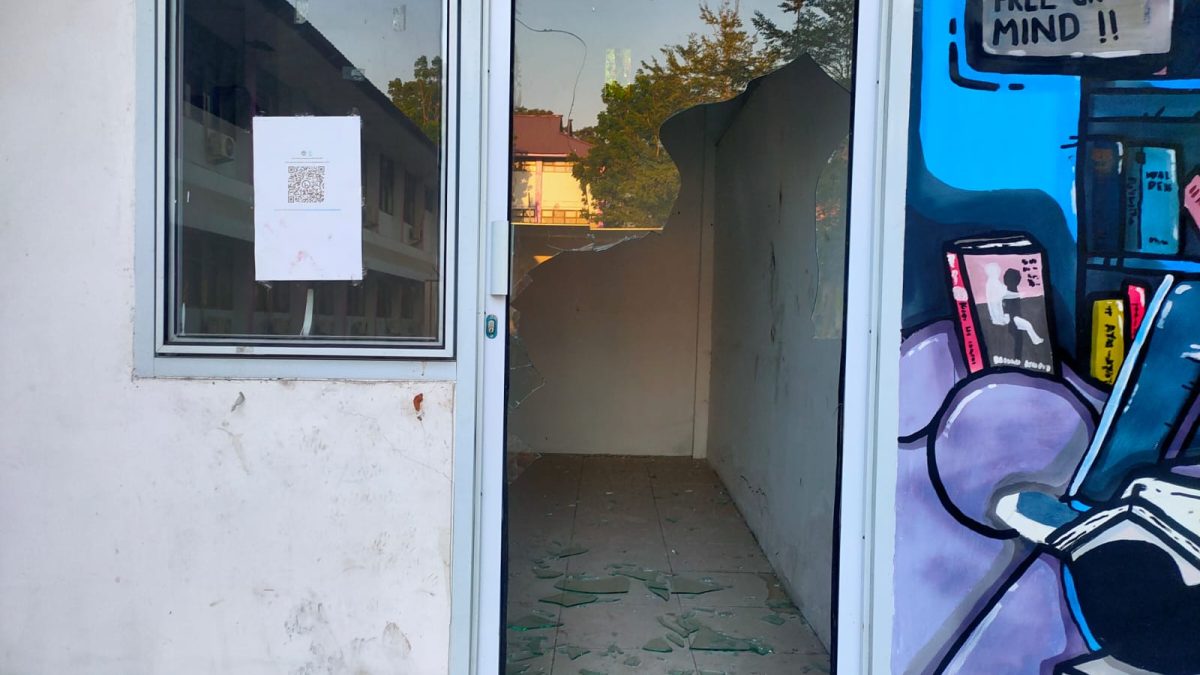 KERUSAKAN AKIBAT PENYERANGAN TAK KUNJUNG DIPERBAIKI, WD II SEBUT TUNGGU PERTANGGUNGJAWABAN PELAKU