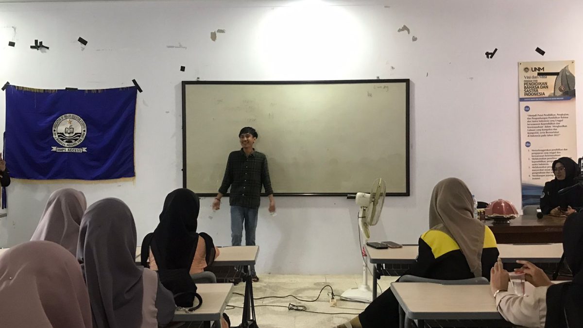 SOROTI MAHASISWA SAAT INI DALAM ACCESSION, PEMATERI: KELUAR DARI ORIENTASI