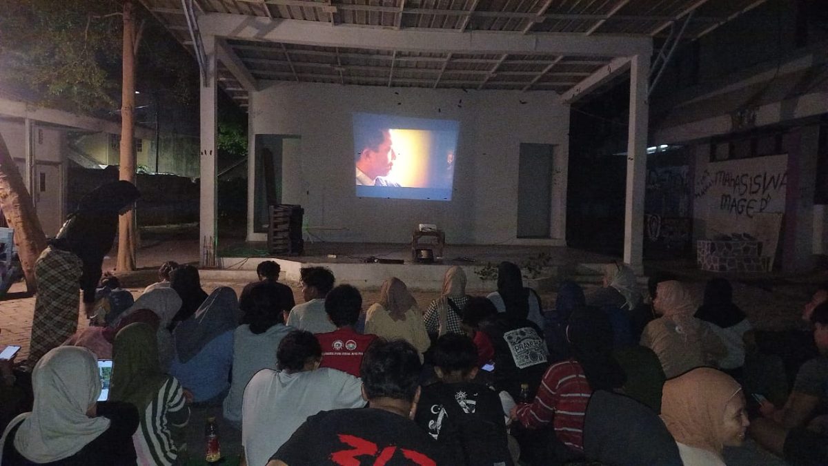 KENANG TRAGEDI G30S, BEM FBS UNM ADAKAN NOBAR DAN DISKUSI