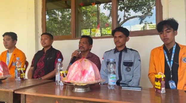 WUJUD KEPEDULIAN TERHADAP AKSES DAN KUALITAS PENDIDIKAN, MAHASISWA STATISTIKA FMIPA GELAR PENSIL