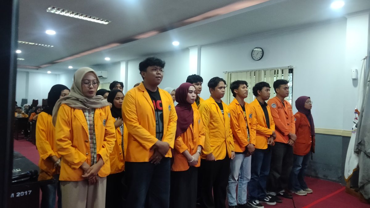 20 PENGURUS BEM FBS UNM PERIODE 2025–2026 RESMI DILANTIK