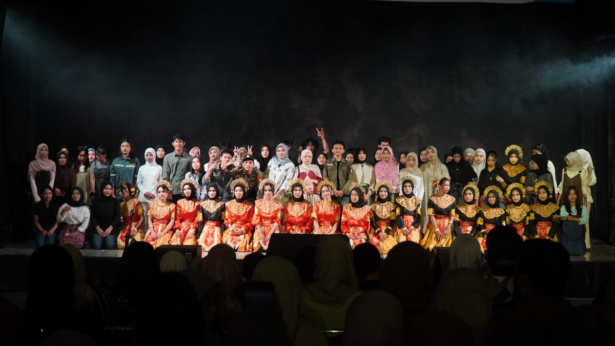 MAHASISWA PRODI BSI ANGKATAN 2024 SOROTI PERKEMBANGAN AI DALAM PANGGUNG EKSPRESI ARYAVASENA